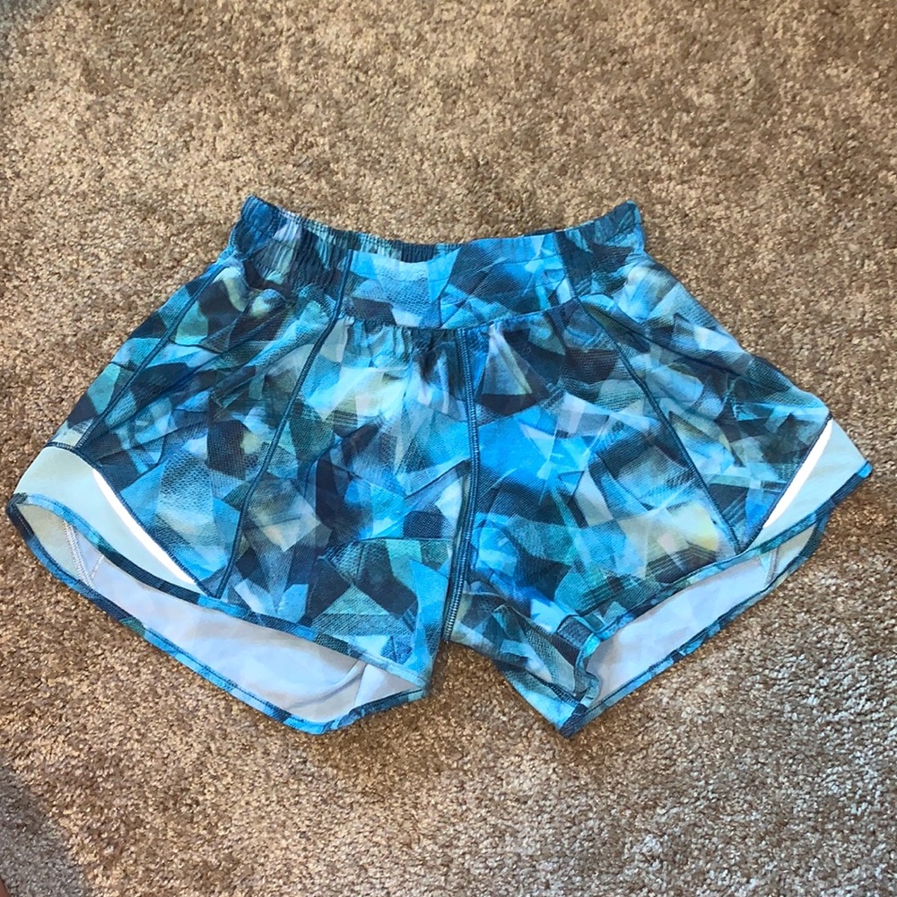 Lulu Lemon Hotty Hot Lined Shorts